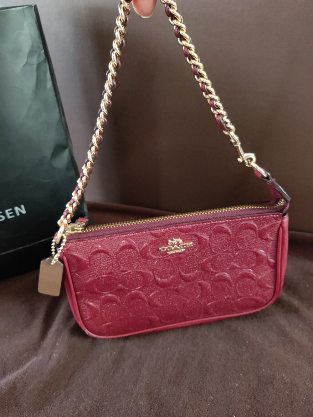 NWOT Coach Patent Signature Debossed Mini Pochette Chain Shoulder Bag